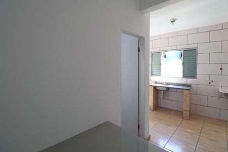 Sala  de casa para alugar com 2 quartos, 60m² em Jardim Campo Limpo (zona Norte), São Paulo