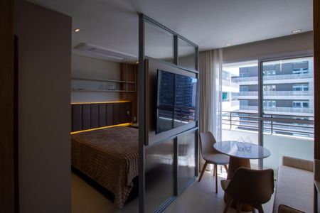 Studio para alugar com 25m², 1 quarto e sem vagaSTUDIO - DIVISÃO QUARTO-SALA