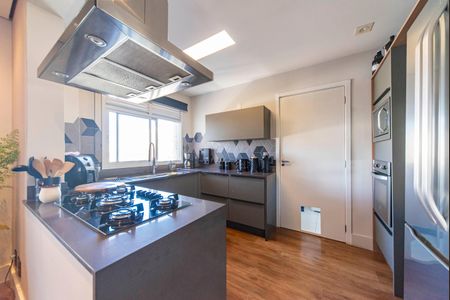 Apartamento à venda com 128m², 3 quartos e 2 vagasCozinha 