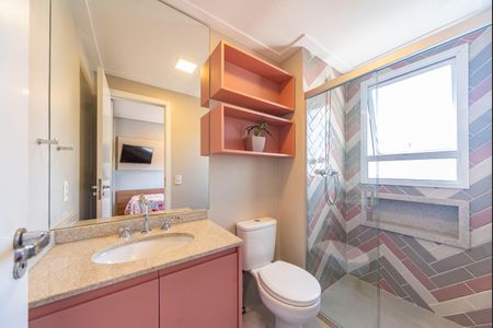 Apartamento à venda com 128m², 3 quartos e 2 vagasBanheiro do Quarto 2