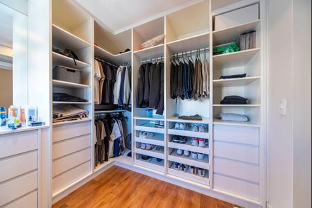 Apartamento à venda com 128m², 3 quartos e 2 vagasCloset do Quarto 3