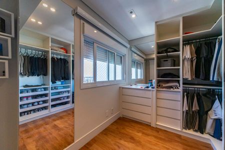 Apartamento à venda com 128m², 3 quartos e 2 vagasCloset do Quarto 3