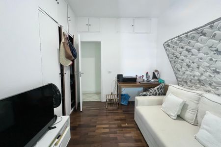 Apartamento à venda com 143m², 3 quartos e 2 vagasQuarto 3