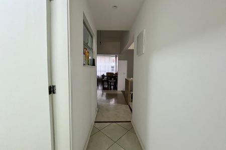 Apartamento à venda com 143m², 3 quartos e 2 vagasCorredor