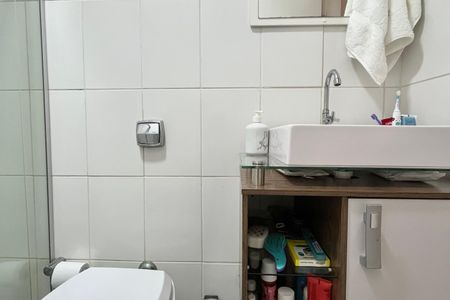 Apartamento à venda com 143m², 3 quartos e 2 vagasBanheiro social