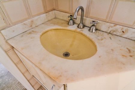 Apartamento à venda com 90m², 3 quartos e 2 vagasBanheiro da Suíte