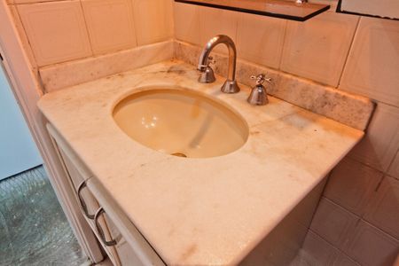 Apartamento à venda com 90m², 3 quartos e 2 vagasBanheiro