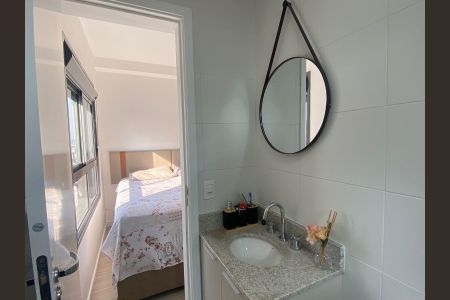 Apartamento à venda com 64m², 2 quartos e 1 vagaBanheiro da Suíte 2