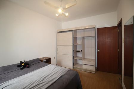 Apartamento à venda com 93m², 3 quartos e sem vagaQuarto 1