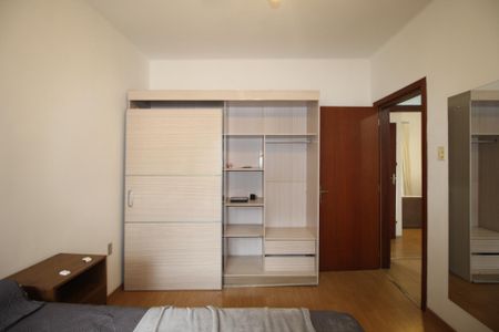 Apartamento à venda com 93m², 3 quartos e sem vagaQuarto 1