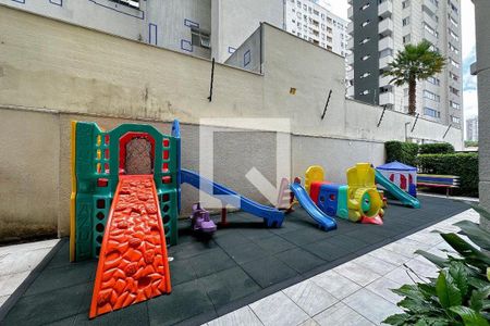 Apartamento à venda com 118m², 3 quartos e 2 vagasÁrea comum - Playground