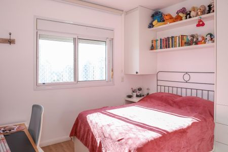 Apartamento à venda com 118m², 3 quartos e 2 vagasQuarto 2