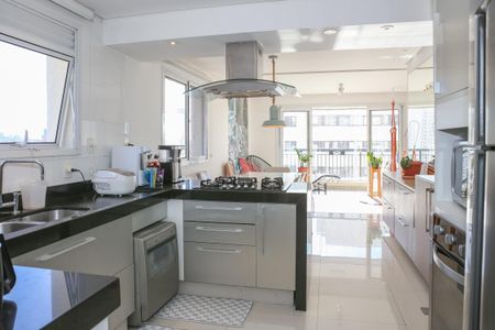 Apartamento à venda com 118m², 3 quartos e 2 vagasCozinha