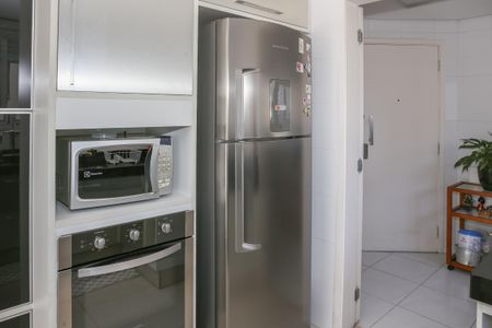 Apartamento à venda com 118m², 3 quartos e 2 vagasCozinha