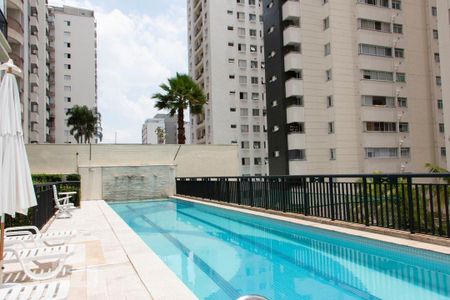 Apartamento à venda com 118m², 3 quartos e 2 vagasÁrea comum - Piscina