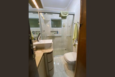 Casa à venda com 125m², 3 quartos e 1 vagaBanheiro