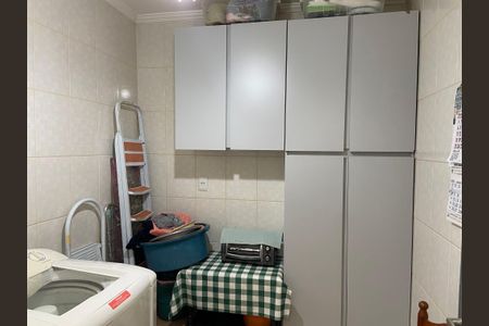 Casa à venda com 125m², 3 quartos e 1 vagaÁrea de Serviço
