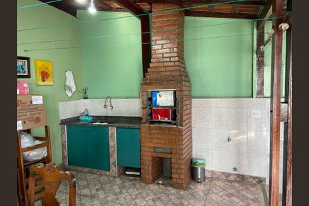 Casa à venda com 125m², 3 quartos e 1 vagaÁrea churrasqueira