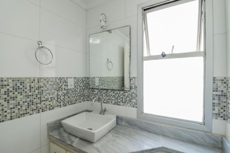 Apartamento à venda com 65m², 2 quartos e 1 vagaBanheiro