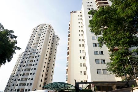 Apartamento à venda com 65m², 2 quartos e 1 vagaFachada