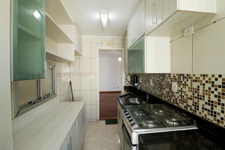 Apartamento à venda com 65m², 2 quartos e 1 vagaCozinha e Área de Serviço