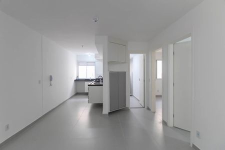 Sala de apartamento para alugar com 2 quartos, 49m² em Jardim Iguatemi, São Paulo