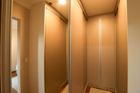 Apartamento à venda com 200m², 3 quartos e 6 vagassuíte 1