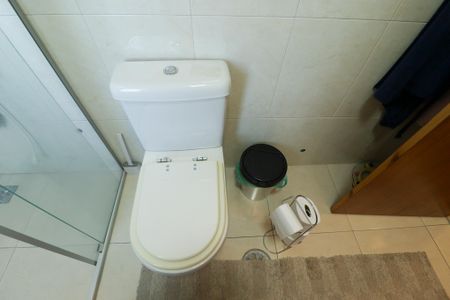 Apartamento à venda com 200m², 3 quartos e 6 vagasBanheiro da Suíte 1