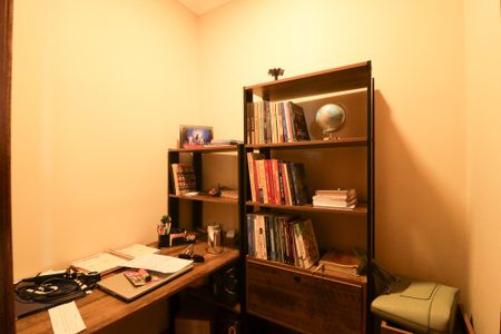 Apartamento à venda com 200m², 3 quartos e 6 vagasescritório