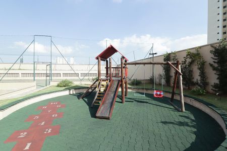 Apartamento à venda com 200m², 3 quartos e 6 vagasPlayground