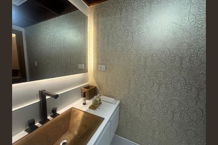 Lavabo de casa de condomínio para alugar com 5 quartos, 400m² em Jardim Parnaiba, Barueri