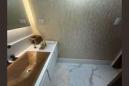 Casa de condomínio para alugar com 400m², 5 quartos e 4 vagasLavabo