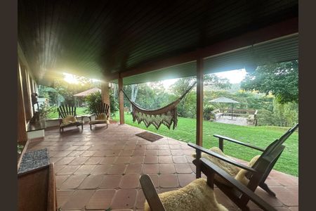 Casa de condomínio para alugar com 400m², 5 quartos e 4 vagasVaranda da Sala