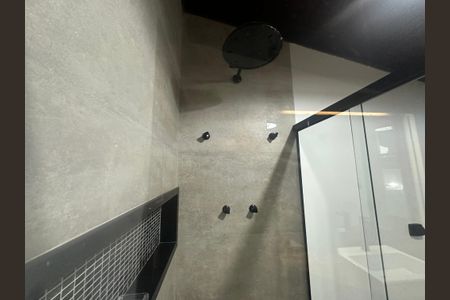 Casa de condomínio para alugar com 400m², 5 quartos e 4 vagasBanheiro da Suíte 3