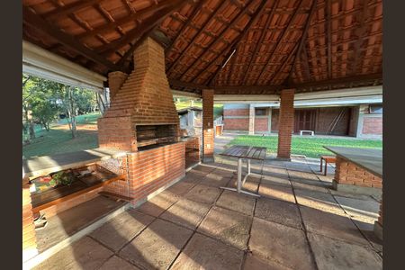Casa de condomínio para alugar com 400m², 5 quartos e 4 vagasÁrea comum - Churrasqueira