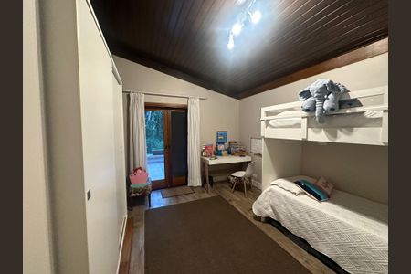 Casa de condomínio para alugar com 400m², 5 quartos e 4 vagasSuíte 1