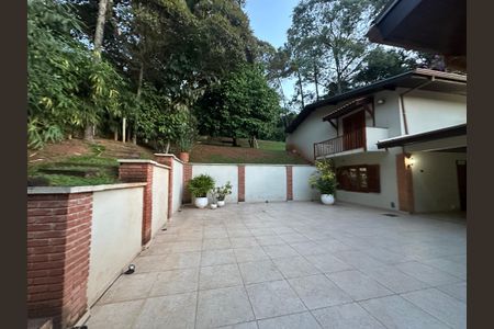 Casa de condomínio para alugar com 400m², 5 quartos e 4 vagasGaragem