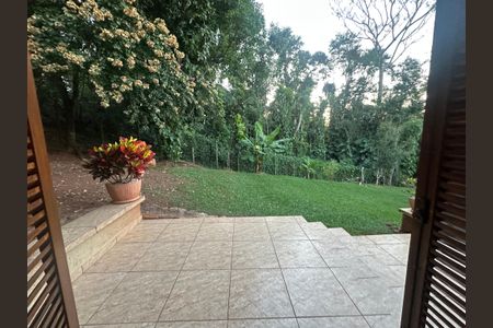Casa de condomínio para alugar com 400m², 5 quartos e 4 vagasVaranda