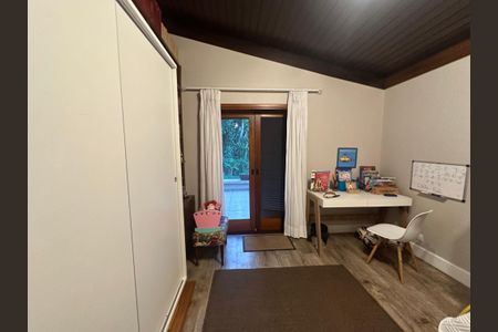Casa de condomínio para alugar com 400m², 5 quartos e 4 vagasSuíte 1