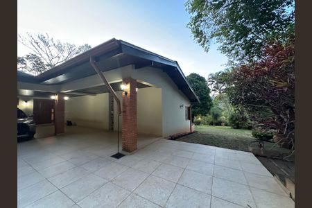 Casa de condomínio para alugar com 400m², 5 quartos e 4 vagasGaragem