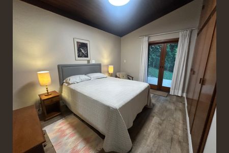 Casa de condomínio para alugar com 400m², 5 quartos e 4 vagasSuíte 2