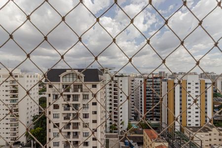 Sacada de apartamento para alugar com 3 quartos, 192m² em Indianópolis, São Paulo