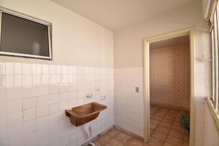 Apartamento para alugar com 70m², 2 quartos e 1 vagaÁrea de serviço
