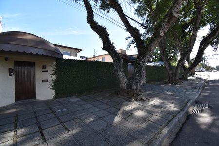 Apartamento para alugar com 70m², 2 quartos e 1 vagaFachada do condomínio