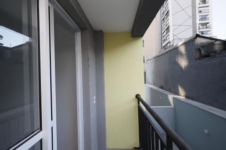 Varanda  de apartamento para alugar com 1 quarto, 30m² em Vila Gustavo, São Paulo