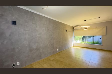 Sala de casa para alugar com 2 quartos, 162m² em Vila Cruzeiro, São Paulo