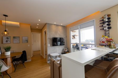 Apartamento à venda com 56m², 2 quartos e 1 vagaSala_Cozinha