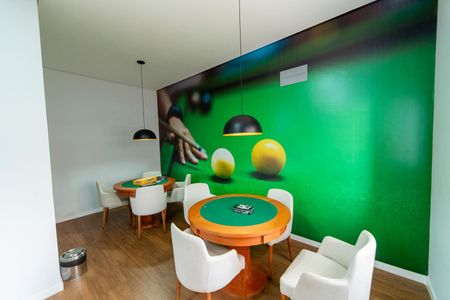 Apartamento à venda com 56m², 2 quartos e 1 vagaÁrea comum