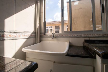 Apartamento para alugar com 58m², 2 quartos e sem vagaÁrea de Serviço