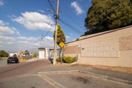 Apartamento para alugar com 58m², 2 quartos e sem vagaFachado do condomínio